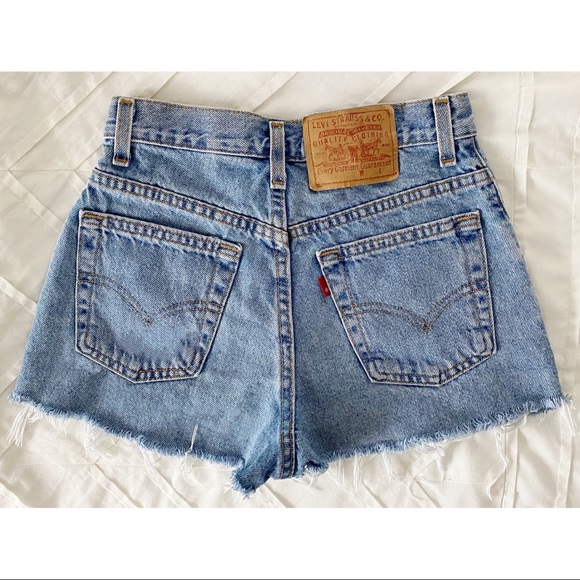 Levi's Pants - ❌SOLD❌ RARE VINTAGE LEVI’S Med Wash Cut Off Shorts
